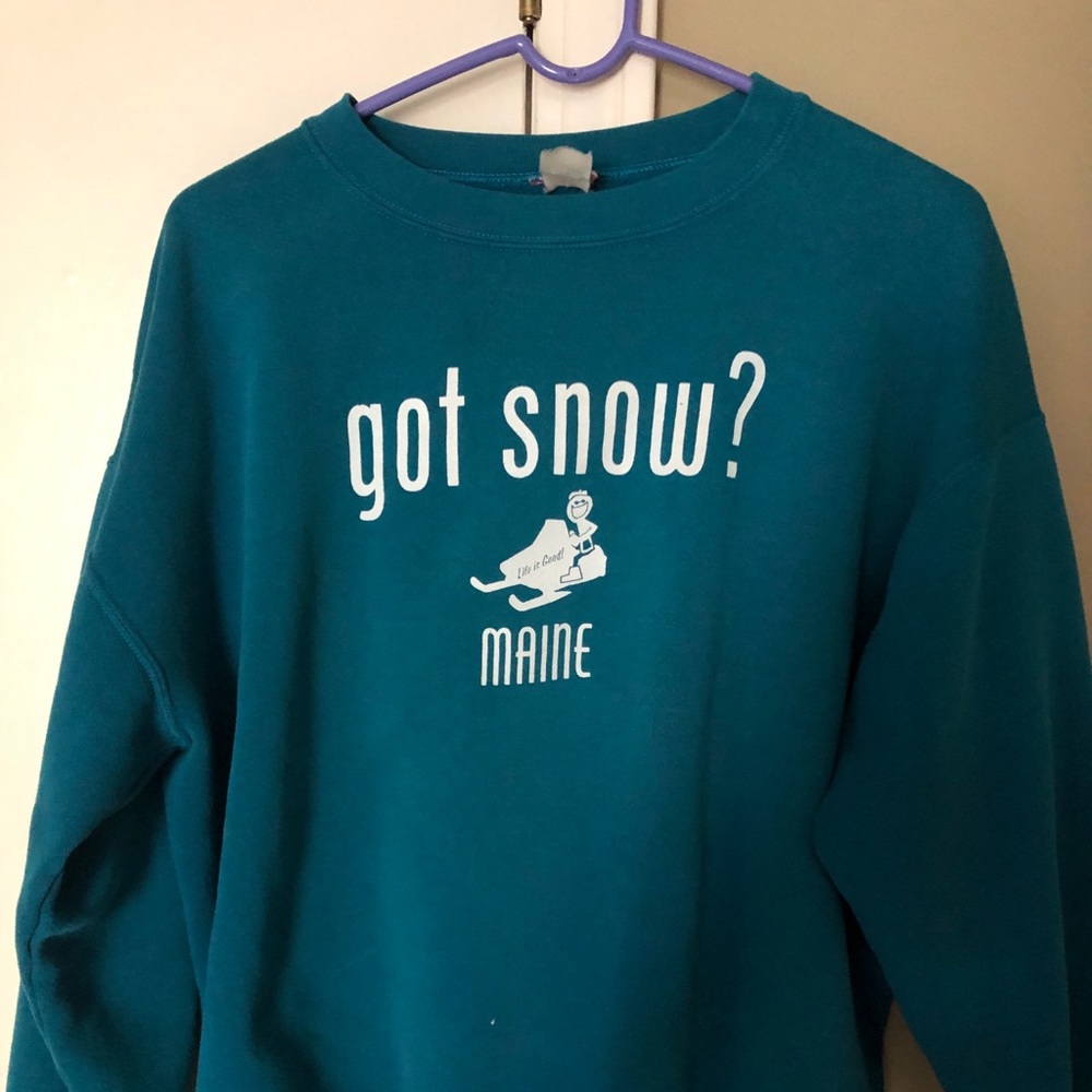 Vintage Life is Good Got Snow Maine Crewneck